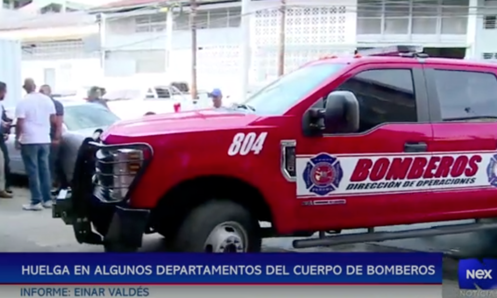 Bomberos se encuentran en huelga para exigir el pagos de ascensos ...