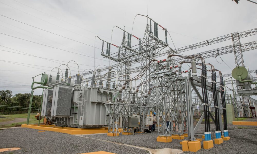 Incidencia en línea de transmisión afecta suministro eléctrico en Colón y la capital