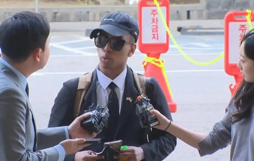 Corea del Sur condena a seis meses de cárcel a un youtuber estadounidense