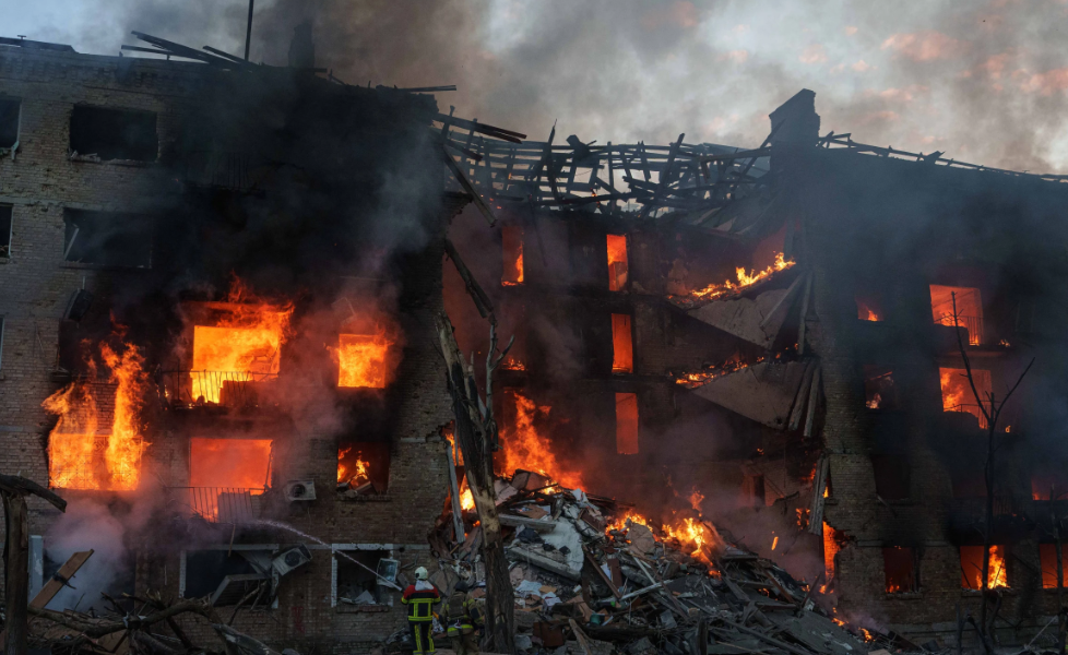 Rusia utiliza el misil hipersónico Oreshnik en ataque contra Kiev