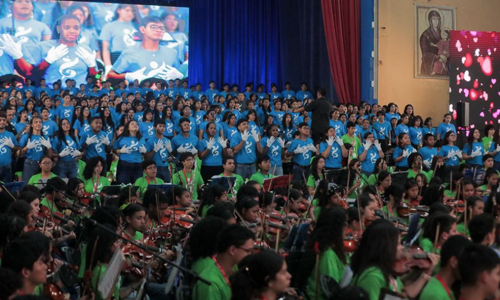 «Mil corazones, Una Misión» celebra una década de 
