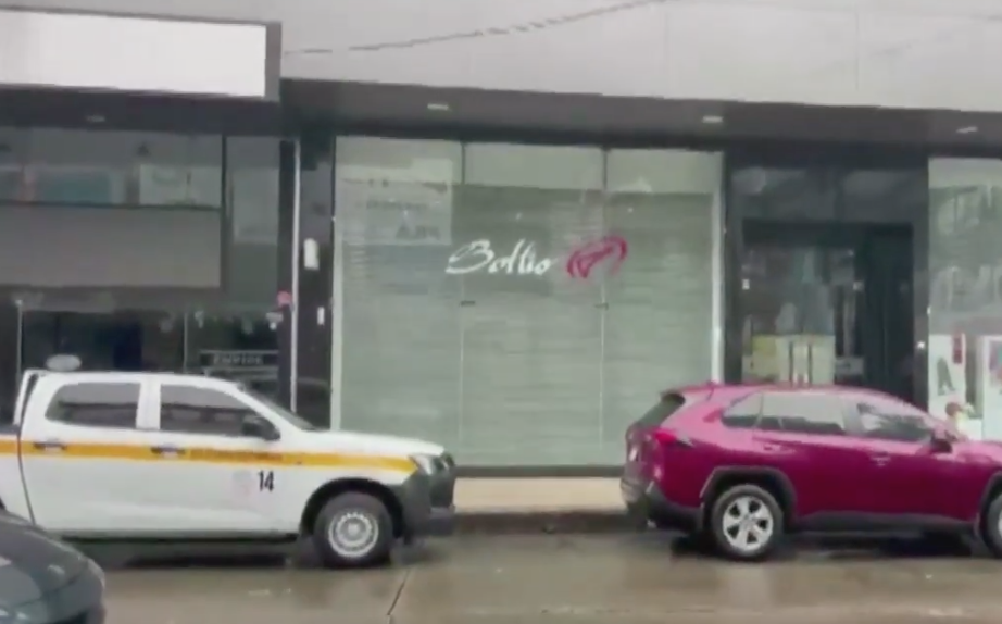 Investigan robo a comercio en la Zona Libre de Col